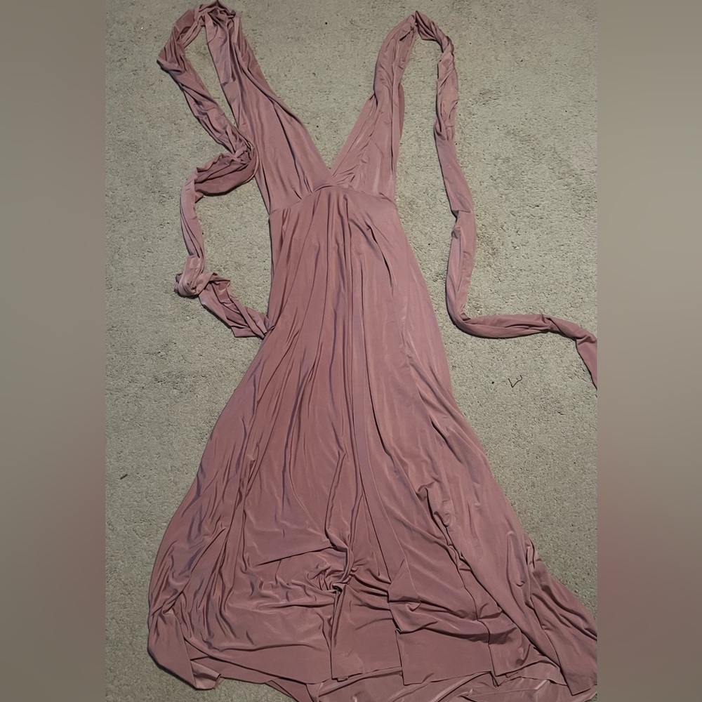 Women’s brand new Henkaa brides maid dress